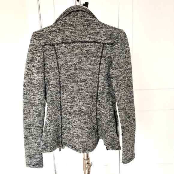 Fitted Bench Knit Jacket - Grey - XS - Picture 4 of 13